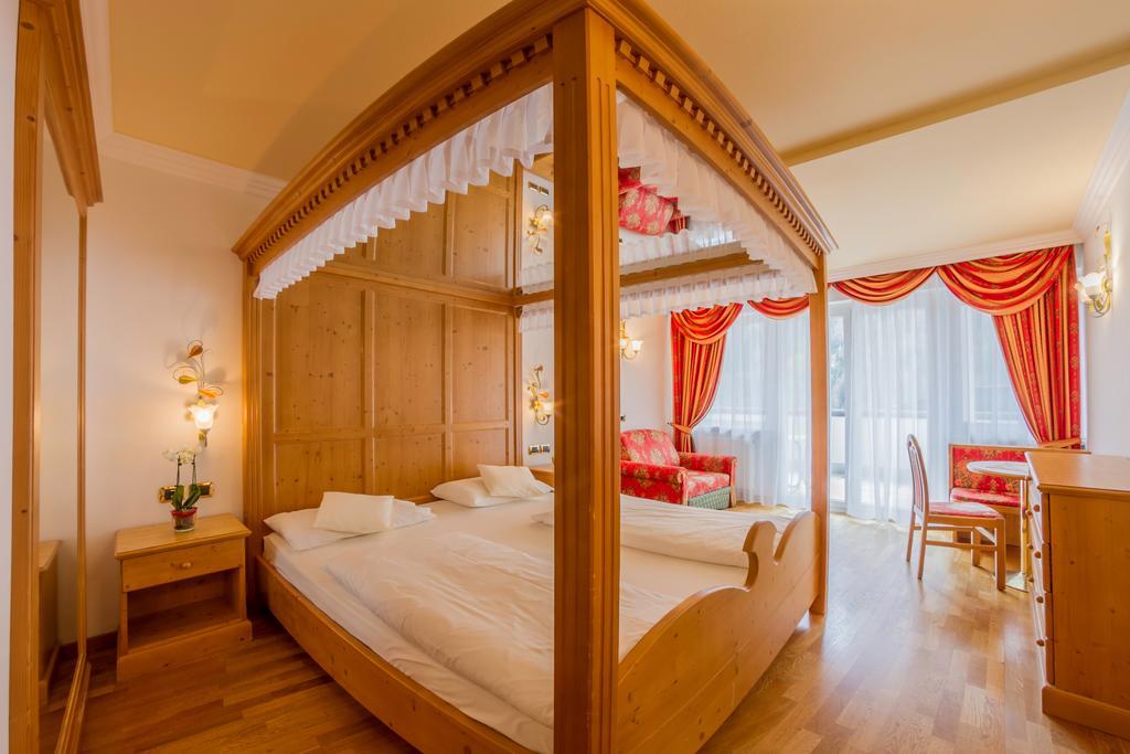 Diamant Spa Resort Santa Cristina Val Gardena Екстер'єр фото